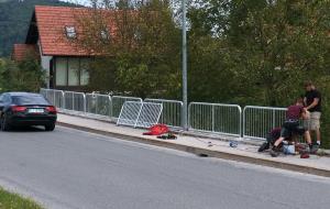 Postavitev ograje v Begunjah pri Cerknici 03 Foto Boštjan Otoničar